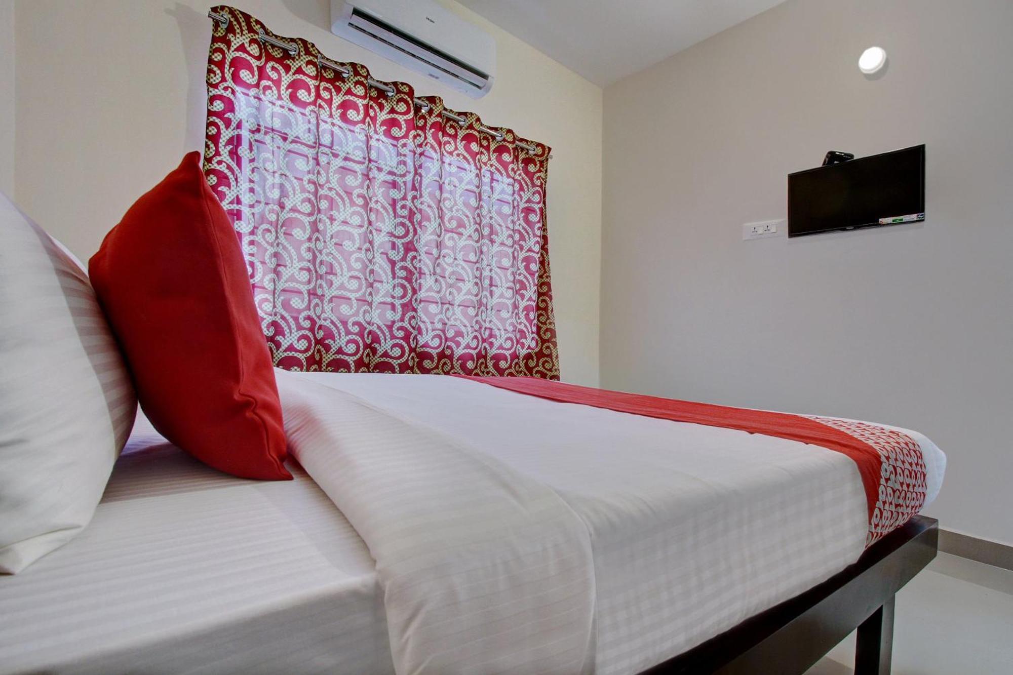 Hotel O Century Park Kāsaragod Екстериор снимка